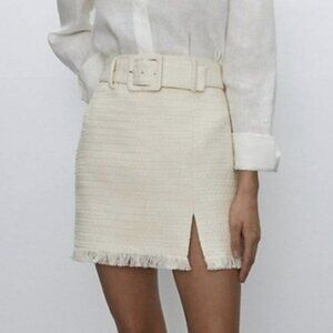 NEW Babaton Pristina Skirt Tweed Mini Giselle White Slit Belted Skirt 00 Aritzia